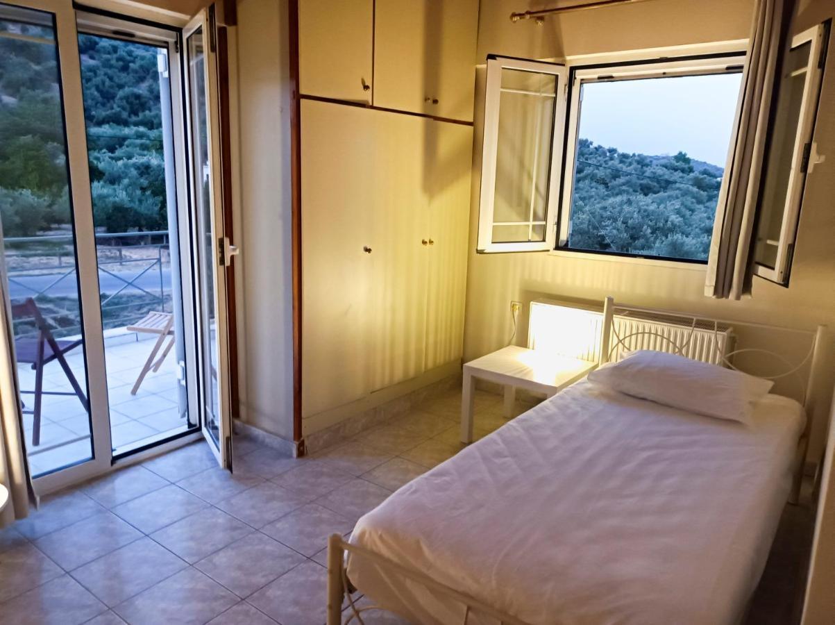 Zoi'S Hοuse.Vacation Home In Mani Near Vathi Beach Eksteriør bilde